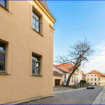 Südseite-und-Strasse