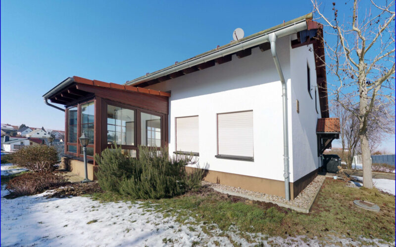 Wintergarten-und-Eingangsbereich